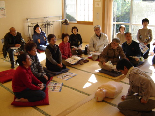 �吺�Ŏ���̐l���Ăю菕���𐿂�